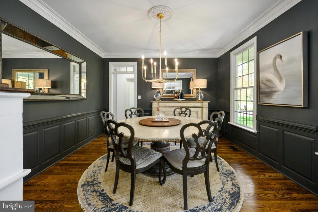 11905 OLD ELM CT, SPOTSYLVANIA, Virginia 22551, 5 Bedrooms Bedrooms, ,5 BathroomsBathrooms,Residential,11905 OLD ELM CT,VASP2032532 MLS # VASP2032532