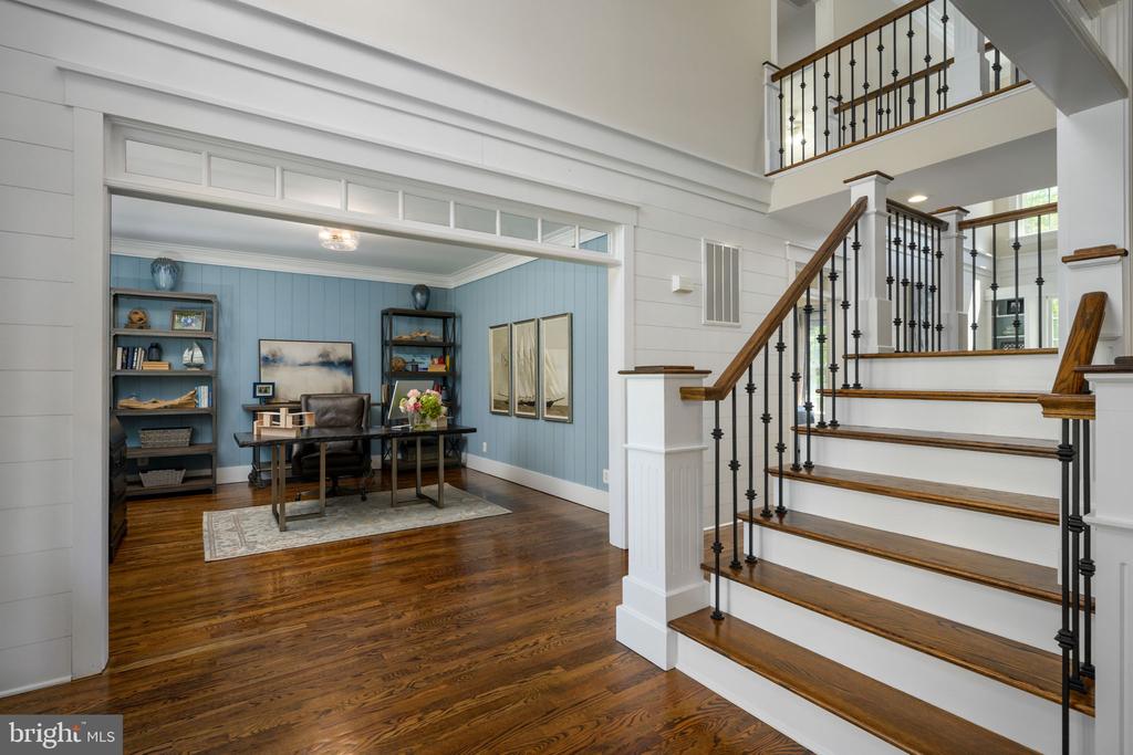 11905 OLD ELM CT, SPOTSYLVANIA, Virginia 22551, 5 Bedrooms Bedrooms, ,5 BathroomsBathrooms,Residential,11905 OLD ELM CT,VASP2032532 MLS # VASP2032532