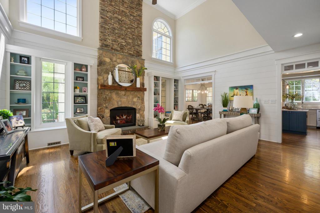 11905 OLD ELM CT, SPOTSYLVANIA, Virginia 22551, 5 Bedrooms Bedrooms, ,5 BathroomsBathrooms,Residential,11905 OLD ELM CT,VASP2032532 MLS # VASP2032532