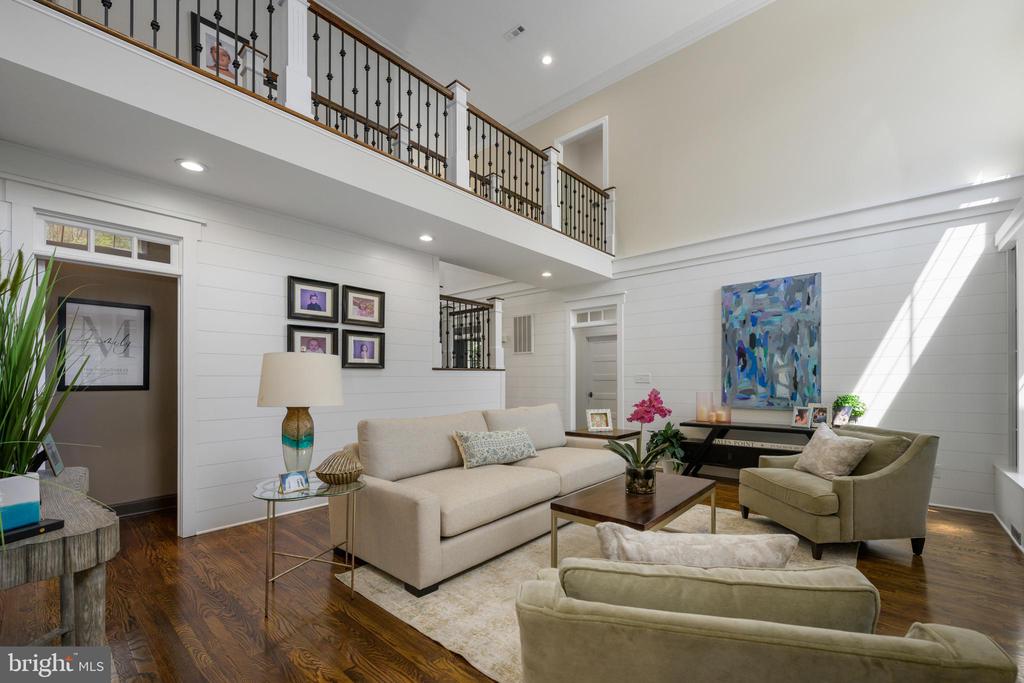 11905 OLD ELM CT, SPOTSYLVANIA, Virginia 22551, 5 Bedrooms Bedrooms, ,5 BathroomsBathrooms,Residential,11905 OLD ELM CT,VASP2032532 MLS # VASP2032532