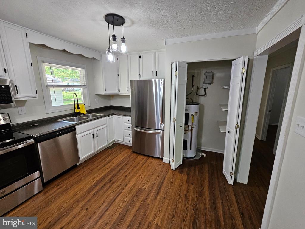 5507 PETERS LN, FREDERICKSBURG, Virginia 22407, 3 Bedrooms Bedrooms, ,1 BathroomBathrooms,Residential,5507 PETERS LN,VASP2032740 MLS # VASP2032740