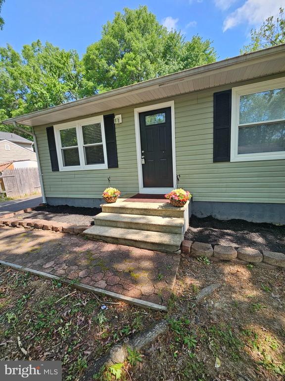 5507 PETERS LN, FREDERICKSBURG, Virginia 22407, 3 Bedrooms Bedrooms, ,1 BathroomBathrooms,Residential,5507 PETERS LN,VASP2032740 MLS # VASP2032740