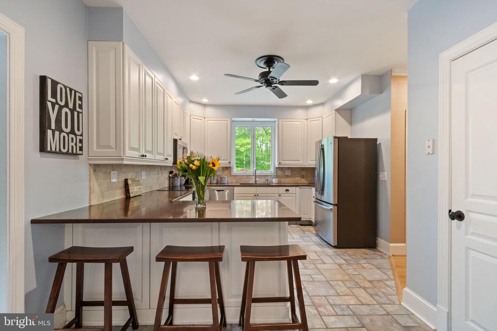 10108 ROCKINGHORSE LN, SPOTSYLVANIA, Virginia 22553, 4 Bedrooms Bedrooms, ,4 BathroomsBathrooms,Residential,10108 ROCKINGHORSE LN,VASP2032632 MLS # VASP2032632