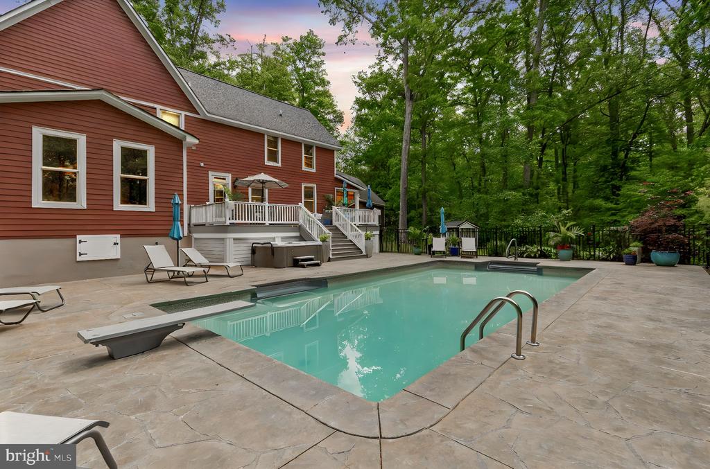 10108 ROCKINGHORSE LN, SPOTSYLVANIA, Virginia 22553, 4 Bedrooms Bedrooms, ,4 BathroomsBathrooms,Residential,10108 ROCKINGHORSE LN,VASP2032632 MLS # VASP2032632