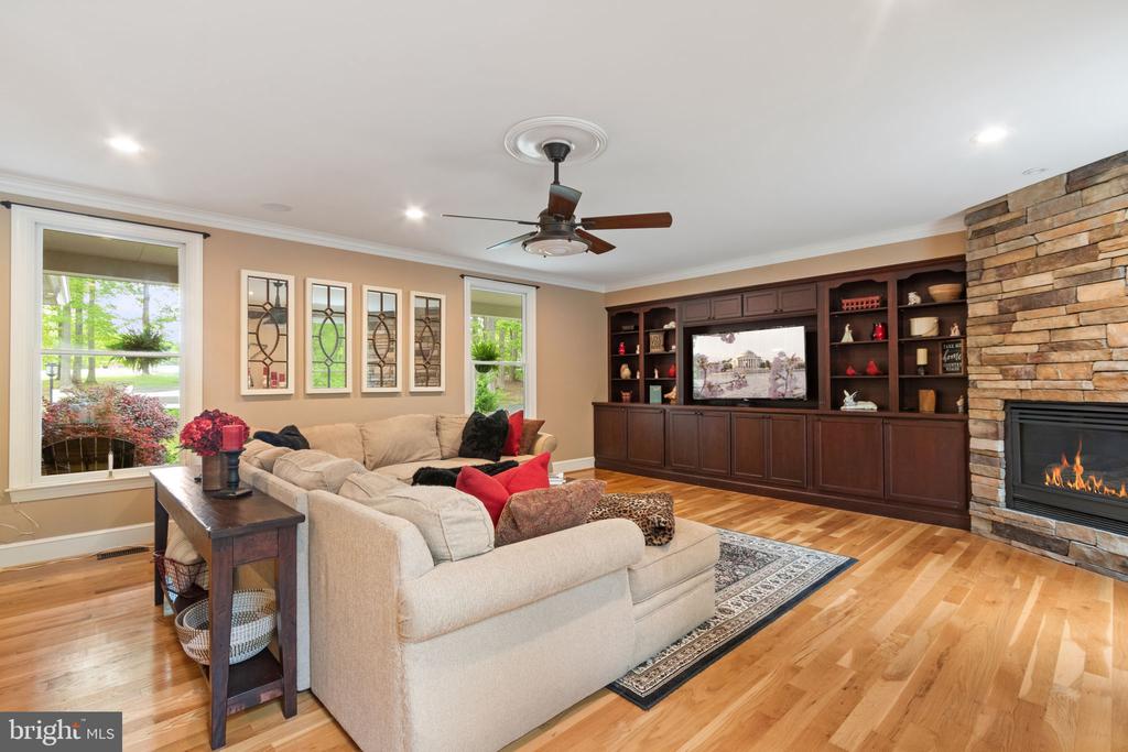 10108 ROCKINGHORSE LN, SPOTSYLVANIA, Virginia 22553, 4 Bedrooms Bedrooms, ,4 BathroomsBathrooms,Residential,10108 ROCKINGHORSE LN,VASP2032632 MLS # VASP2032632