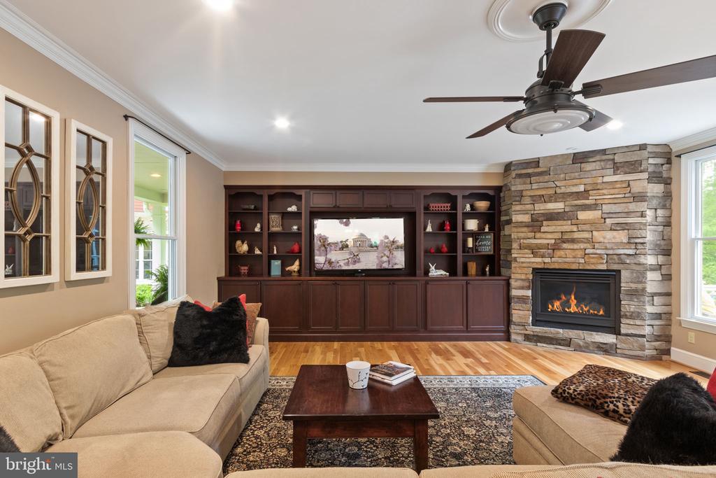 10108 ROCKINGHORSE LN, SPOTSYLVANIA, Virginia 22553, 4 Bedrooms Bedrooms, ,4 BathroomsBathrooms,Residential,10108 ROCKINGHORSE LN,VASP2032632 MLS # VASP2032632