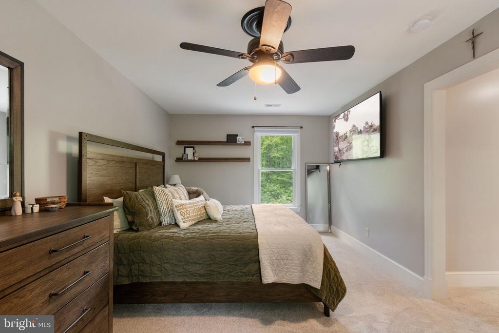 10108 ROCKINGHORSE LN, SPOTSYLVANIA, Virginia 22553, 4 Bedrooms Bedrooms, ,4 BathroomsBathrooms,Residential,10108 ROCKINGHORSE LN,VASP2032632 MLS # VASP2032632