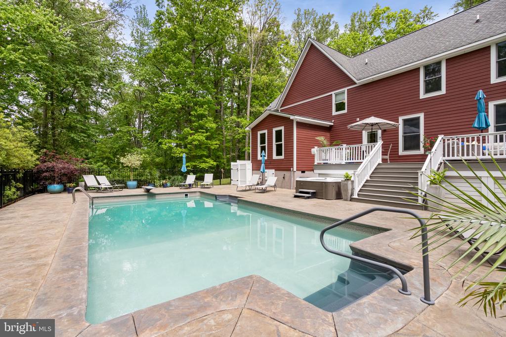 10108 ROCKINGHORSE LN, SPOTSYLVANIA, Virginia 22553, 4 Bedrooms Bedrooms, ,4 BathroomsBathrooms,Residential,10108 ROCKINGHORSE LN,VASP2032632 MLS # VASP2032632