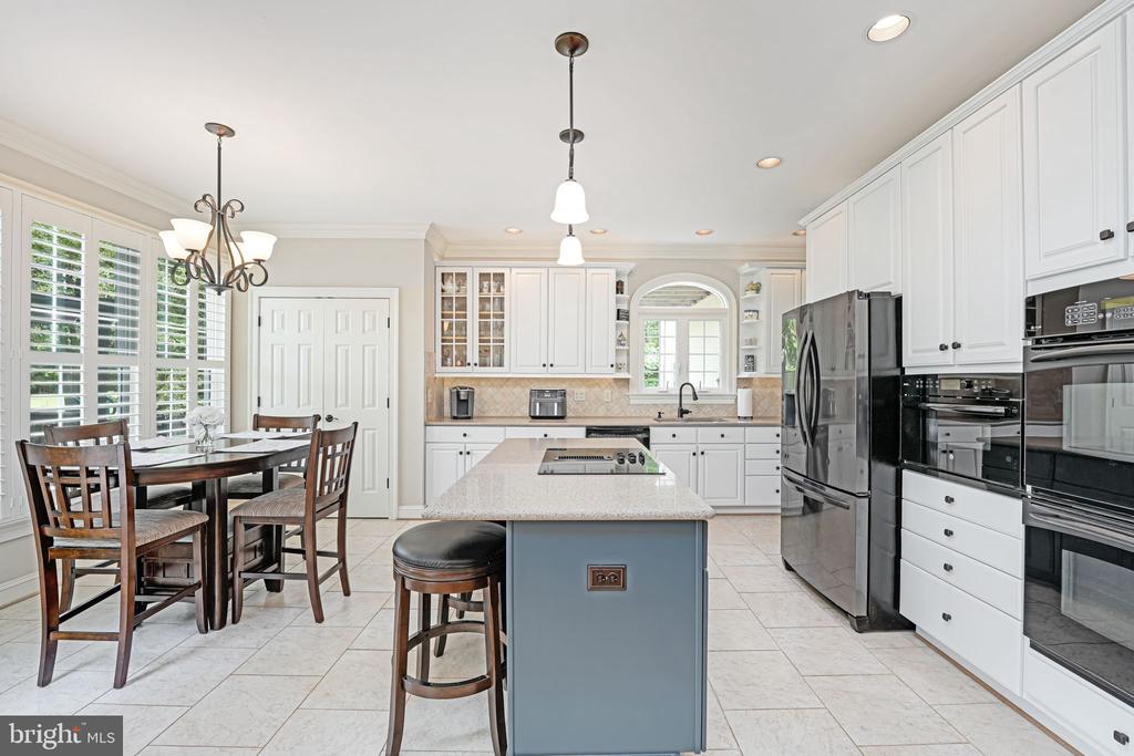11609 LONGSTREET DR, SPOTSYLVANIA, Virginia 22551, 4 Bedrooms Bedrooms, ,4 BathroomsBathrooms,Residential,11609 LONGSTREET DR,VASP2032746 MLS # VASP2032746