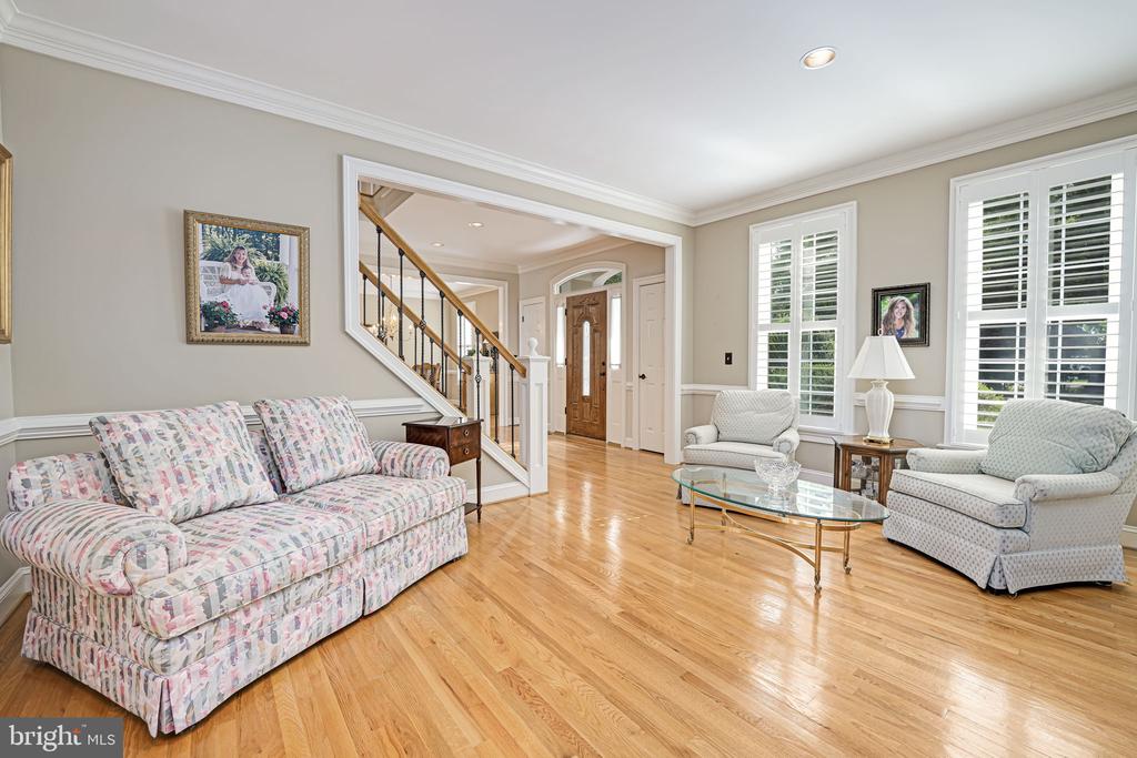 11609 LONGSTREET DR, SPOTSYLVANIA, Virginia 22551, 4 Bedrooms Bedrooms, ,4 BathroomsBathrooms,Residential,11609 LONGSTREET DR,VASP2032746 MLS # VASP2032746