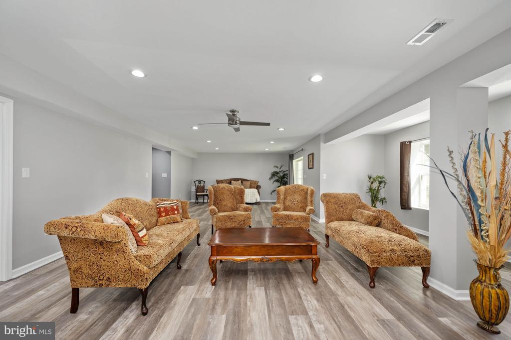 5506 BALLS BLUFF RD, FREDERICKSBURG, Virginia 22407, 3 Bedrooms Bedrooms, ,3 BathroomsBathrooms,Residential,5506 BALLS BLUFF RD,VASP2032748 MLS # VASP2032748