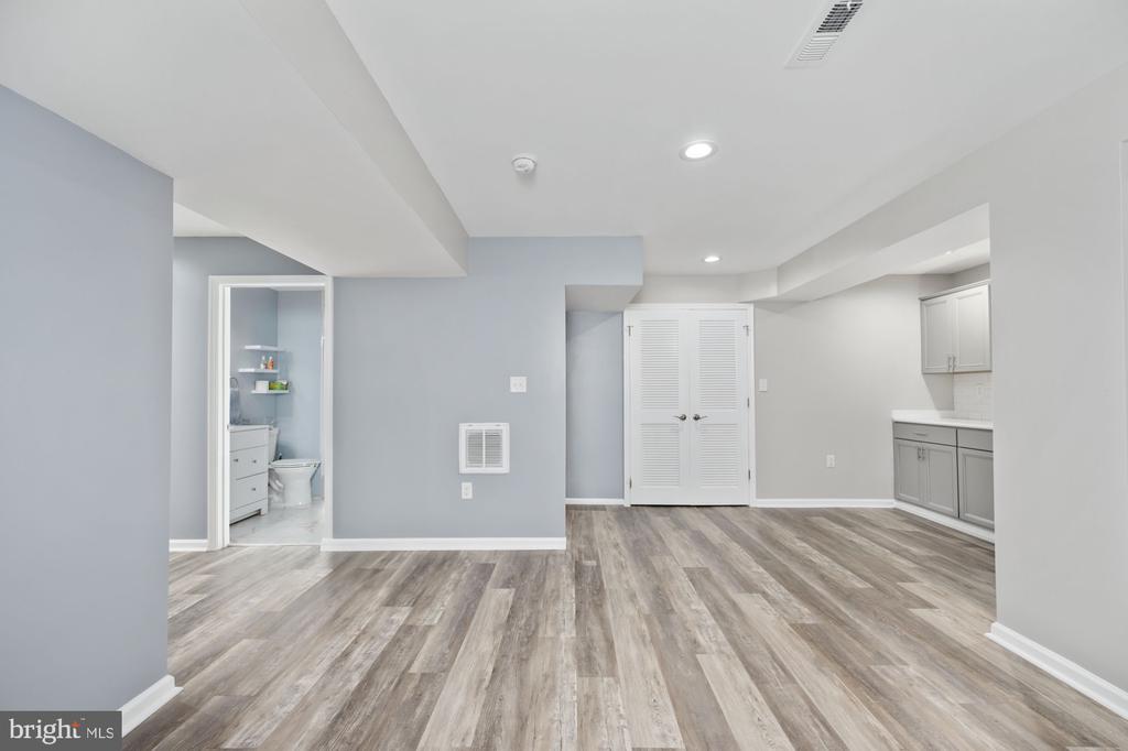 5506 BALLS BLUFF RD, FREDERICKSBURG, Virginia 22407, 3 Bedrooms Bedrooms, ,3 BathroomsBathrooms,Residential,5506 BALLS BLUFF RD,VASP2032748 MLS # VASP2032748
