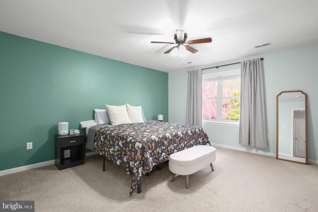 3814 OVERVIEW DR, FREDERICKSBURG, Virginia 22408, 3 Bedrooms Bedrooms, ,2 BathroomsBathrooms,Residential,3814 OVERVIEW DR,VASP2032758 MLS # VASP2032758