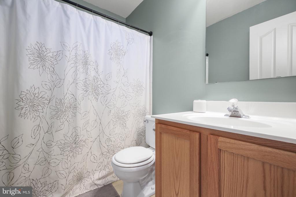 3814 OVERVIEW DR, FREDERICKSBURG, Virginia 22408, 3 Bedrooms Bedrooms, ,2 BathroomsBathrooms,Residential,3814 OVERVIEW DR,VASP2032758 MLS # VASP2032758