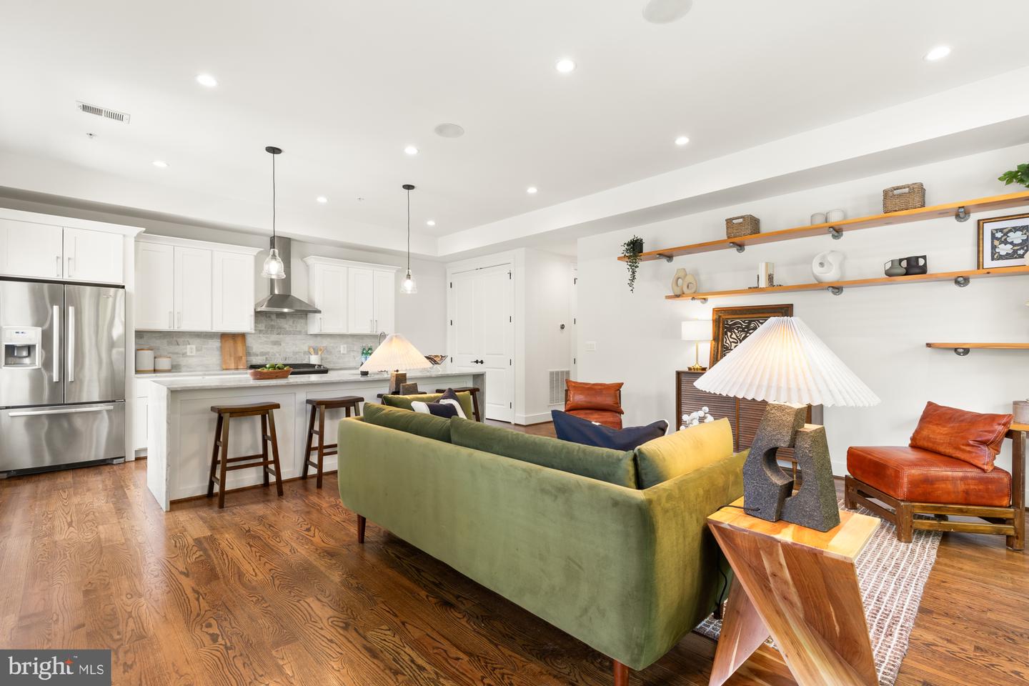 1401 K ST SE #2, WASHINGTON, District Of Columbia 20003, 2 Bedrooms Bedrooms, ,2 BathroomsBathrooms,Residential,For sale,1401 K ST SE #2,DCDC2183682 MLS # DCDC2183682