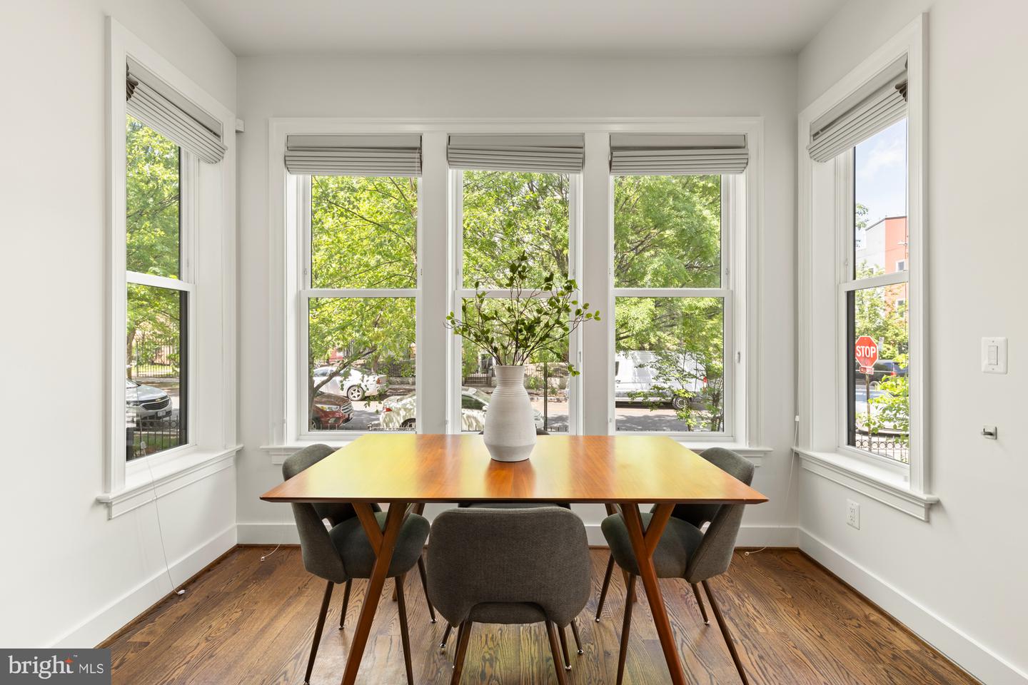 1401 K ST SE #2, WASHINGTON, District Of Columbia 20003, 2 Bedrooms Bedrooms, ,2 BathroomsBathrooms,Residential,For sale,1401 K ST SE #2,DCDC2183682 MLS # DCDC2183682