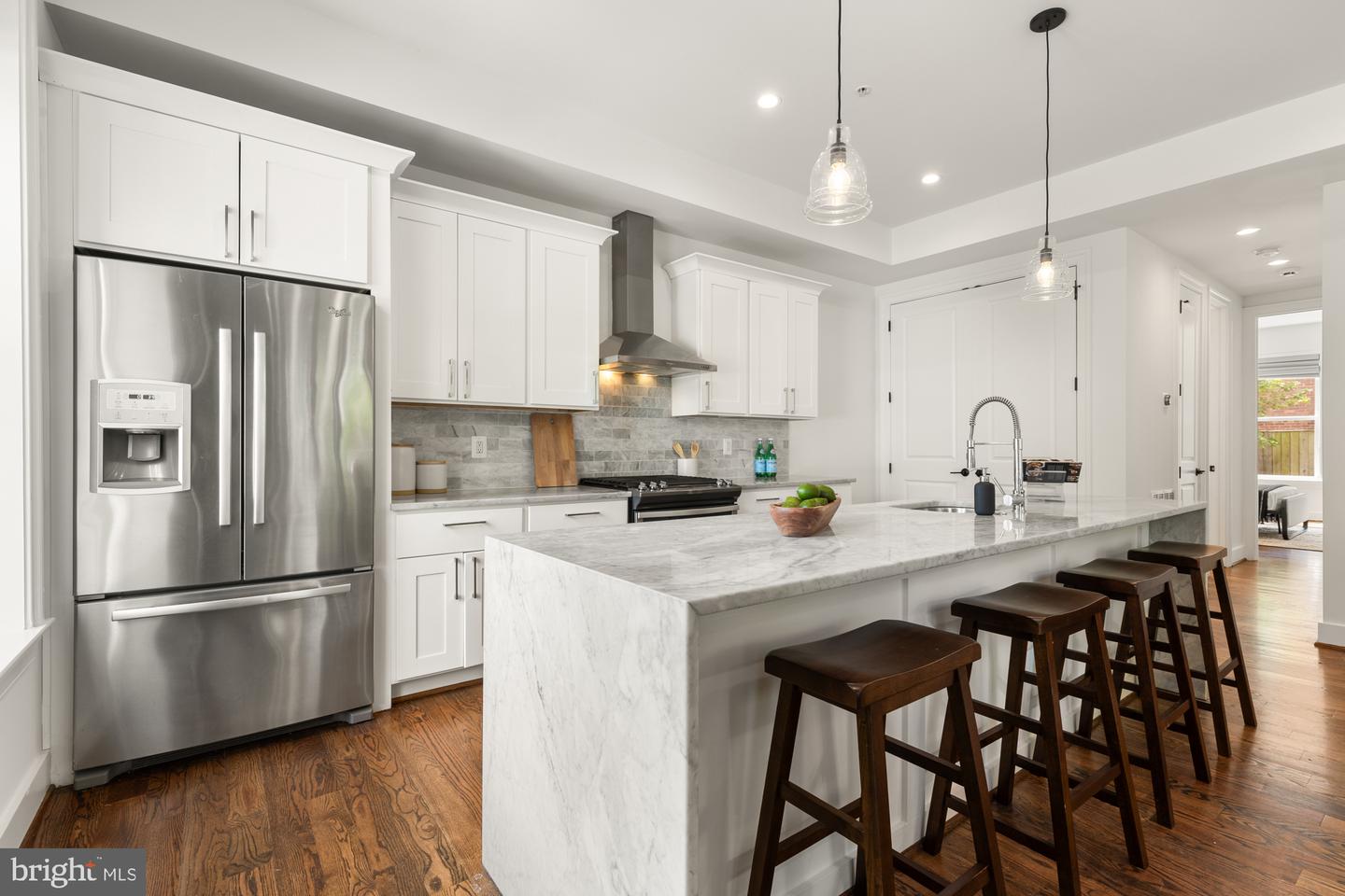 1401 K ST SE #2, WASHINGTON, District Of Columbia 20003, 2 Bedrooms Bedrooms, ,2 BathroomsBathrooms,Residential,For sale,1401 K ST SE #2,DCDC2183682 MLS # DCDC2183682