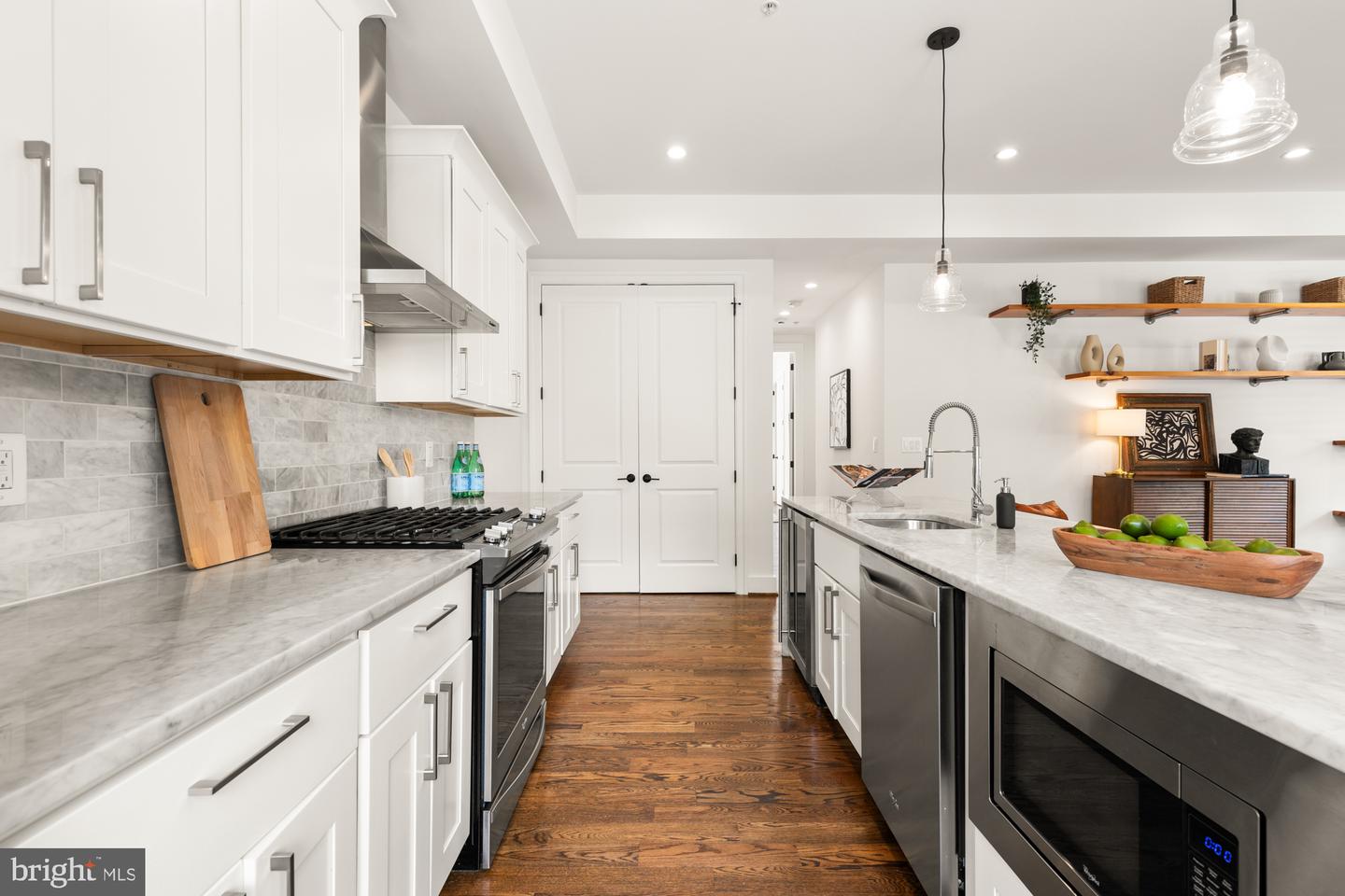 1401 K ST SE #2, WASHINGTON, District Of Columbia 20003, 2 Bedrooms Bedrooms, ,2 BathroomsBathrooms,Residential,For sale,1401 K ST SE #2,DCDC2183682 MLS # DCDC2183682