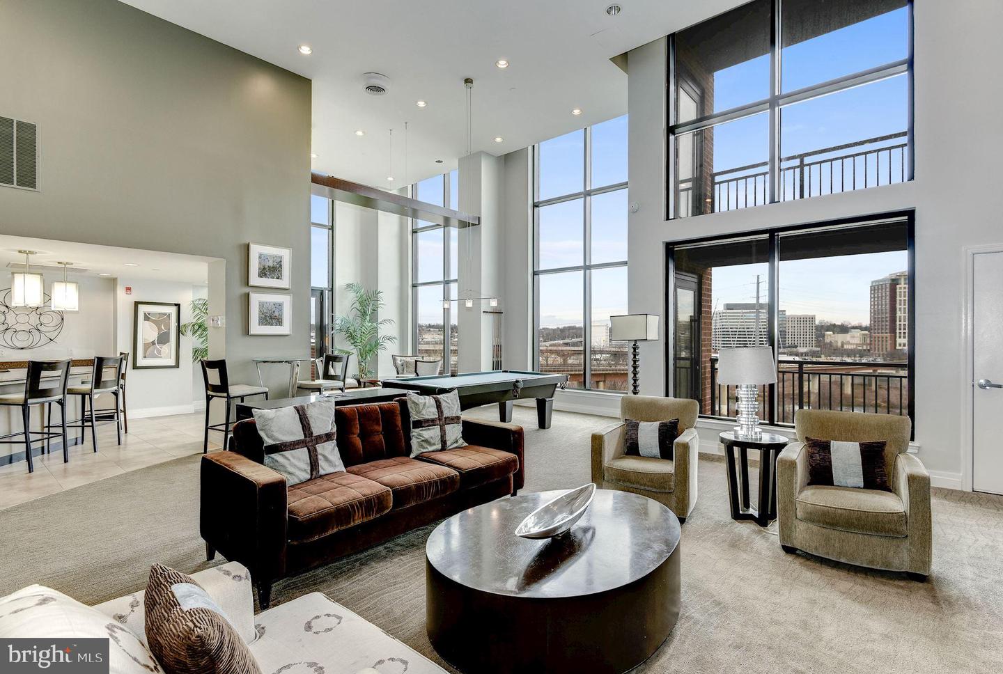 2451 MIDTOWN AVE #516, ALEXANDRIA, Virginia 22303, 2 Bedrooms Bedrooms, ,1 BathroomBathrooms,Residential,For sale,2451 MIDTOWN AVE #516,VAFX2221526 MLS # VAFX2221526