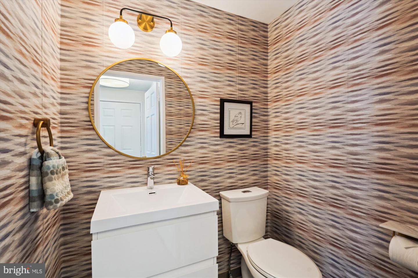 157 W ANNANDALE RD, FALLS CHURCH, Virginia 22046, 3 Bedrooms Bedrooms, ,2 BathroomsBathrooms,Residential,For sale,157 W ANNANDALE RD,VAFA2002780 MLS # VAFA2002780