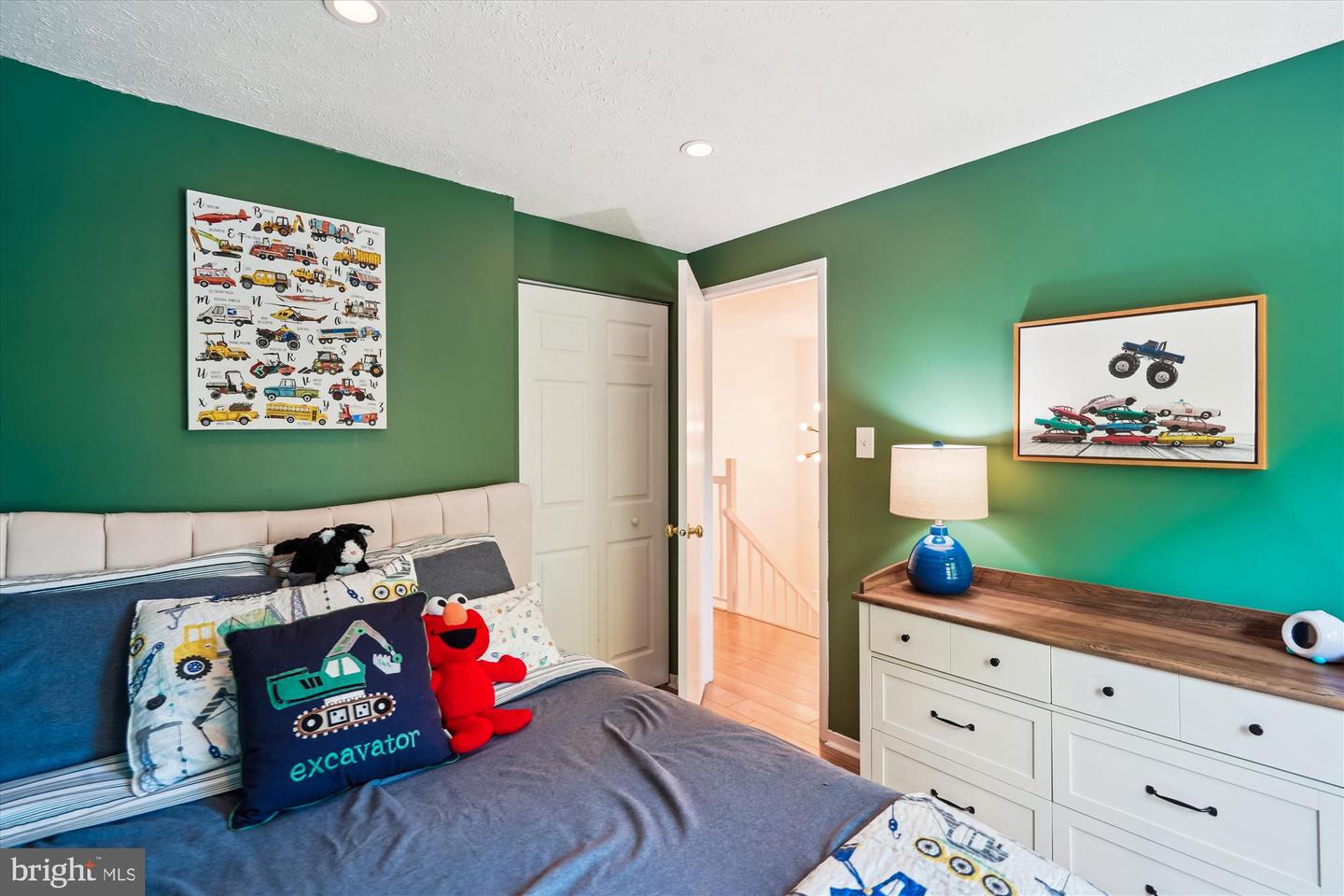 157 W ANNANDALE RD, FALLS CHURCH, Virginia 22046, 3 Bedrooms Bedrooms, ,2 BathroomsBathrooms,Residential,For sale,157 W ANNANDALE RD,VAFA2002780 MLS # VAFA2002780