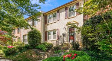 157 W ANNANDALE RD, FALLS CHURCH, Virginia 22046, 3 Bedrooms Bedrooms, ,2 BathroomsBathrooms,Residential,For sale,157 W ANNANDALE RD,VAFA2002780 MLS # VAFA2002780