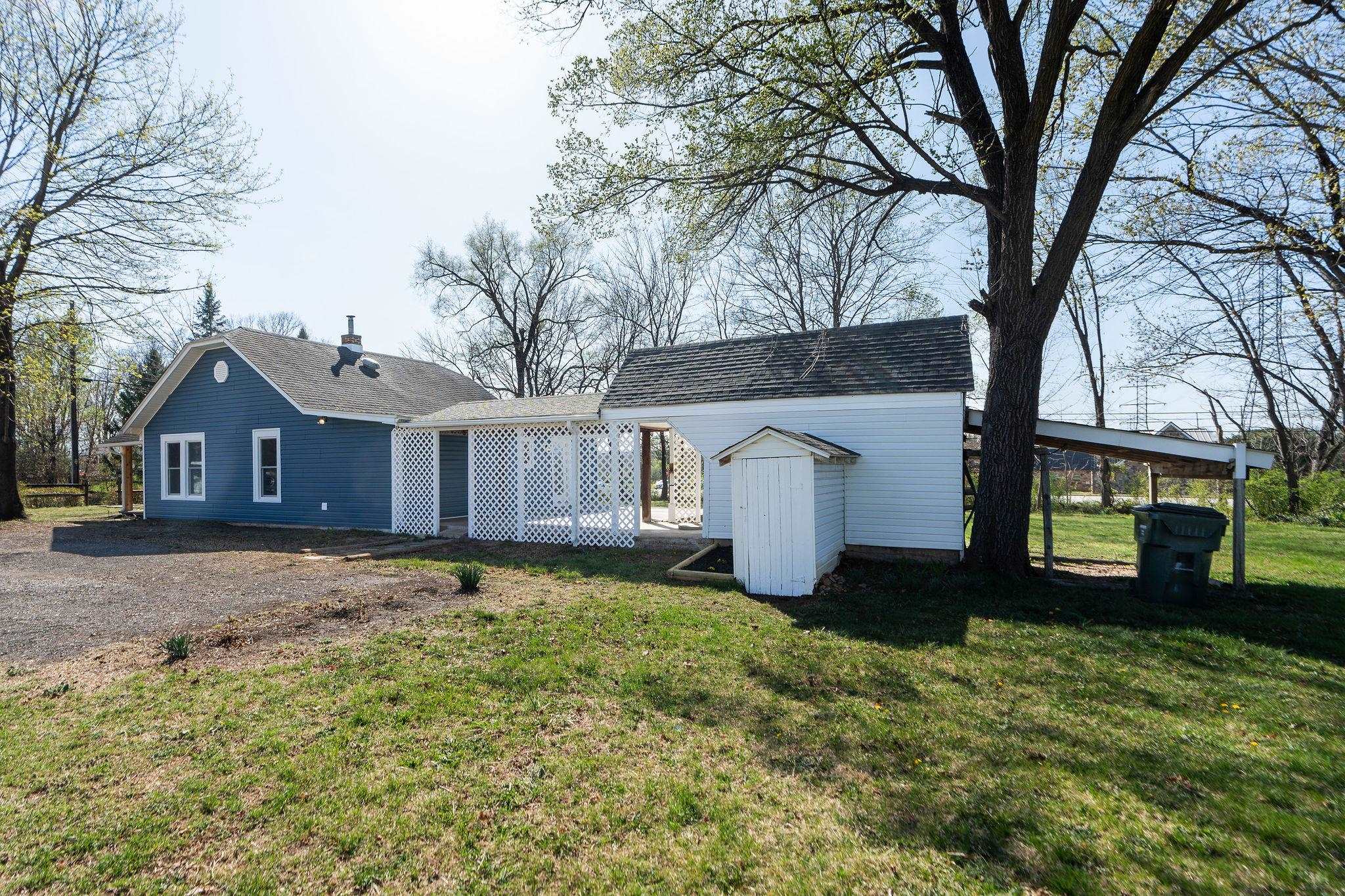 202 DOOMS CROSSING RD, WAYNESBORO, Virginia 22980, 2 Bedrooms Bedrooms, ,1 BathroomBathrooms,Residential,202 DOOMS CROSSING RD,662776 MLS # 662776