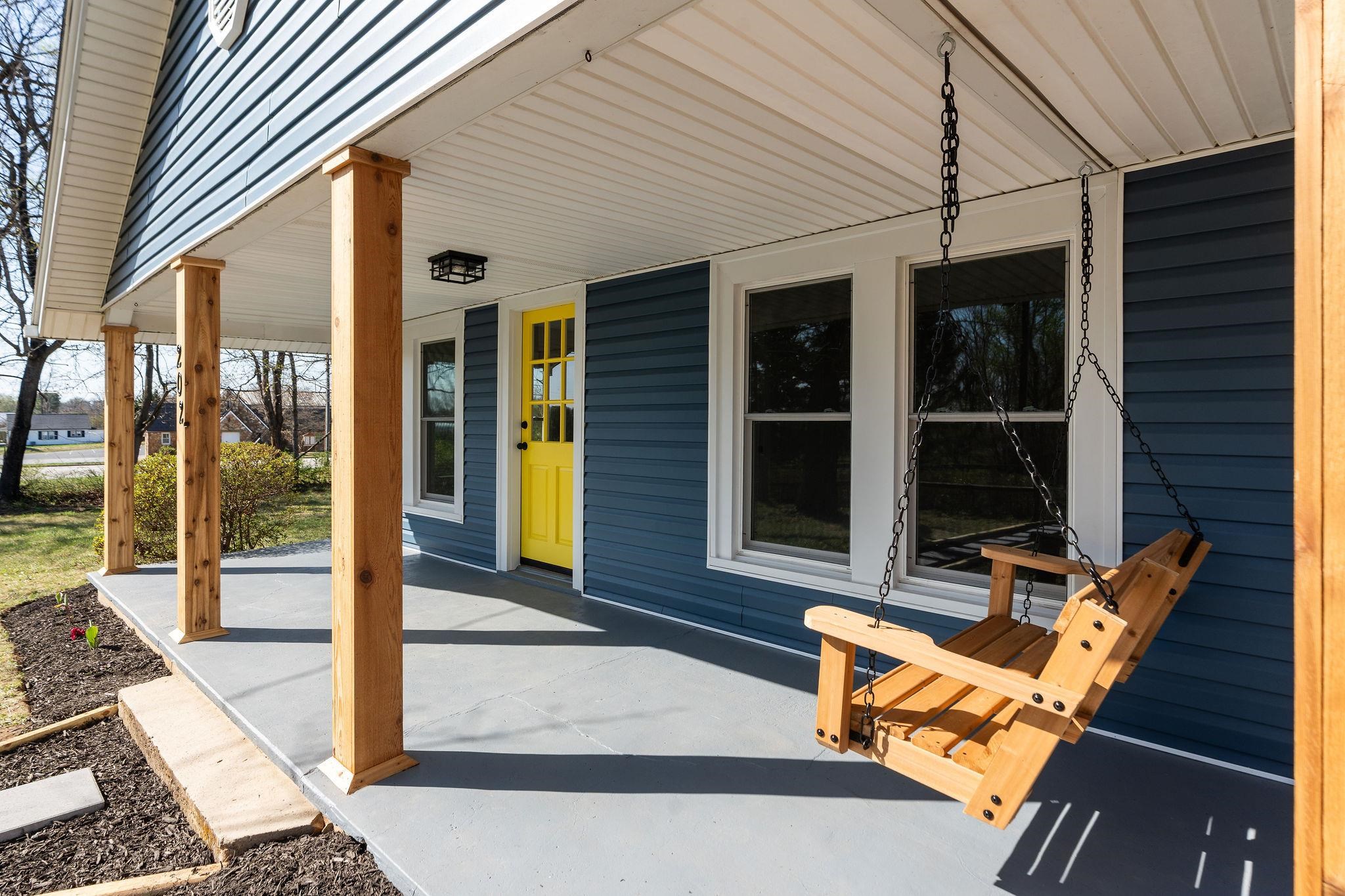 202 DOOMS CROSSING RD, WAYNESBORO, Virginia 22980, 2 Bedrooms Bedrooms, ,1 BathroomBathrooms,Residential,202 DOOMS CROSSING RD,662776 MLS # 662776