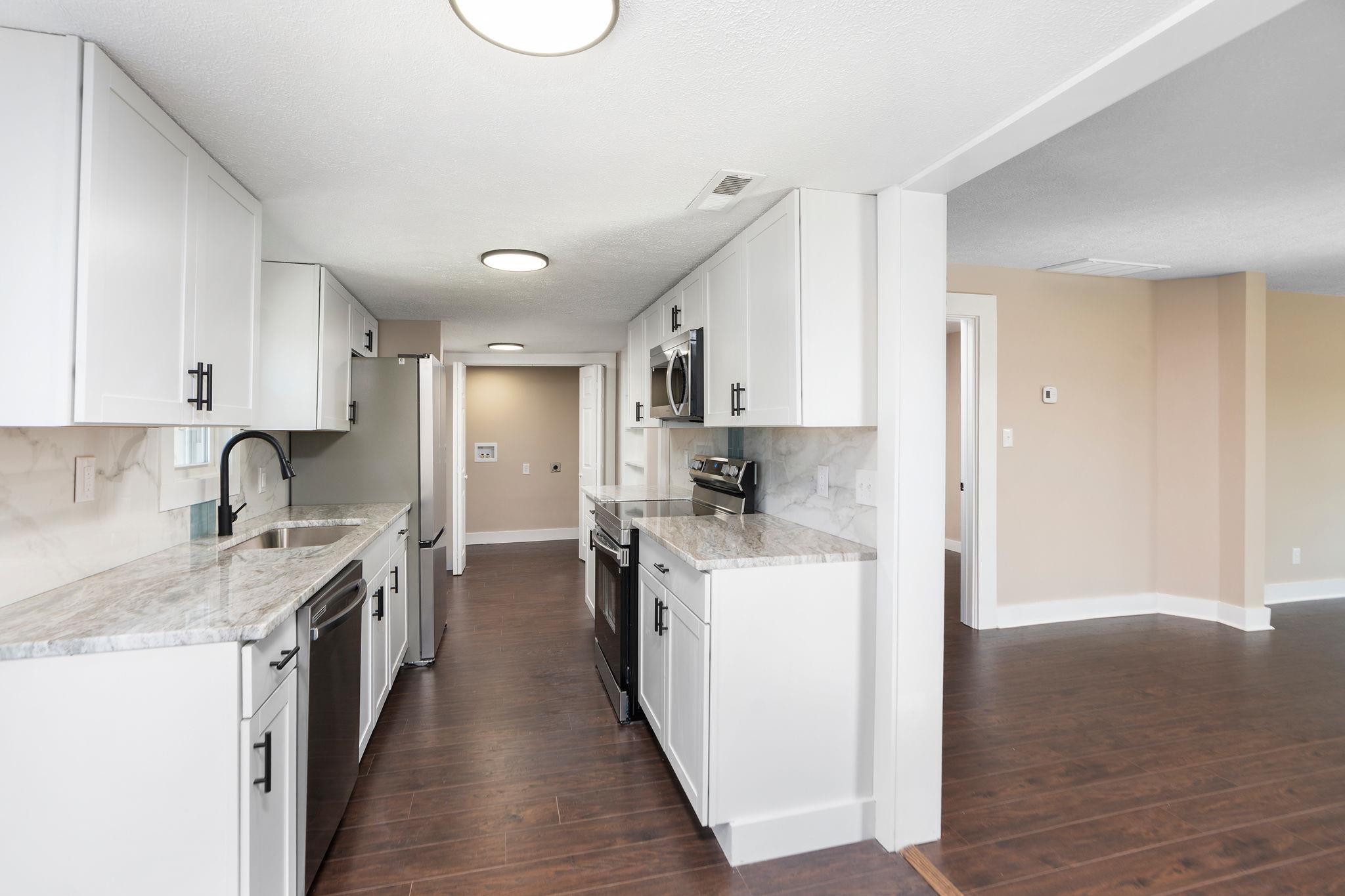 202 DOOMS CROSSING RD, WAYNESBORO, Virginia 22980, 2 Bedrooms Bedrooms, ,1 BathroomBathrooms,Residential,202 DOOMS CROSSING RD,662776 MLS # 662776