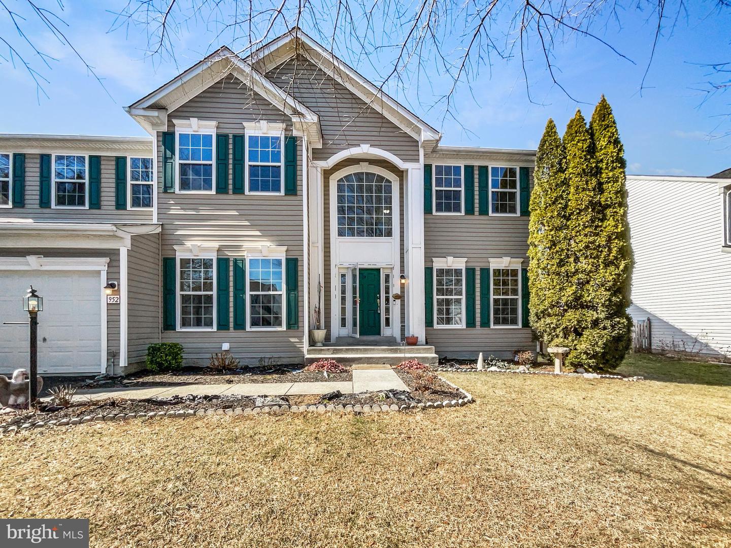 952 DEVONSHIRE CIR, PURCELLVILLE, Virginia 20132, 4 Bedrooms Bedrooms, ,4 BathroomsBathrooms,Residential,For sale,952 DEVONSHIRE CIR,VALO2089974 MLS # VALO2089974