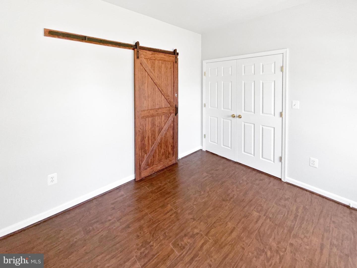 952 DEVONSHIRE CIR, PURCELLVILLE, Virginia 20132, 4 Bedrooms Bedrooms, ,4 BathroomsBathrooms,Residential,For sale,952 DEVONSHIRE CIR,VALO2089974 MLS # VALO2089974