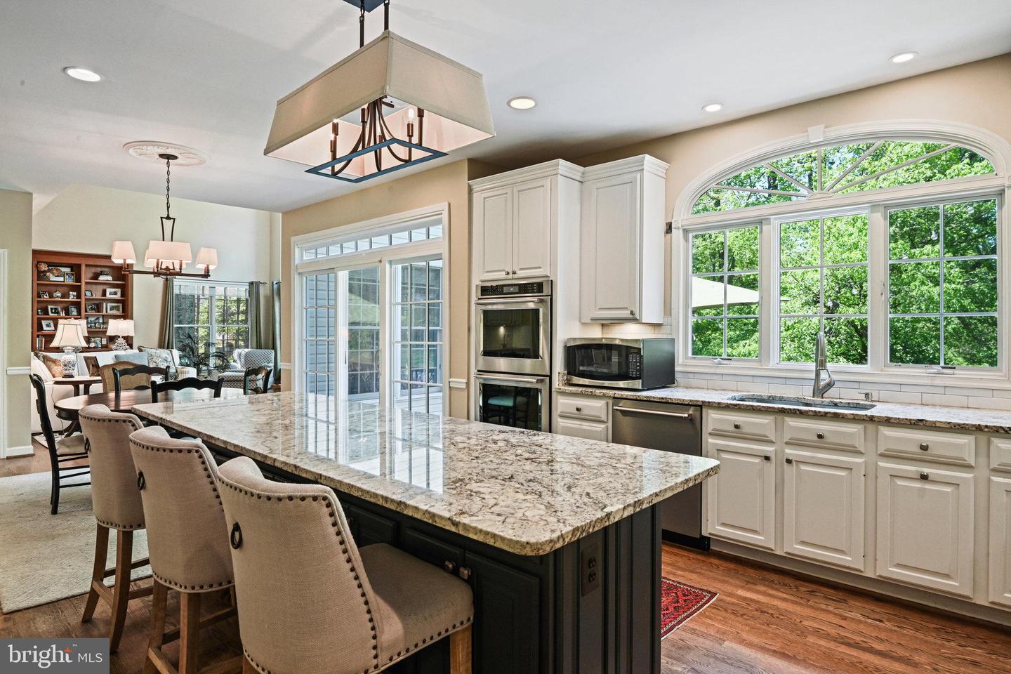 10310 MYSTIC MEADOW WAY, OAKTON, Virginia 22124, 4 Bedrooms Bedrooms, ,4 BathroomsBathrooms,Residential,For sale,10310 MYSTIC MEADOW WAY,VAFX2225712 MLS # VAFX2225712