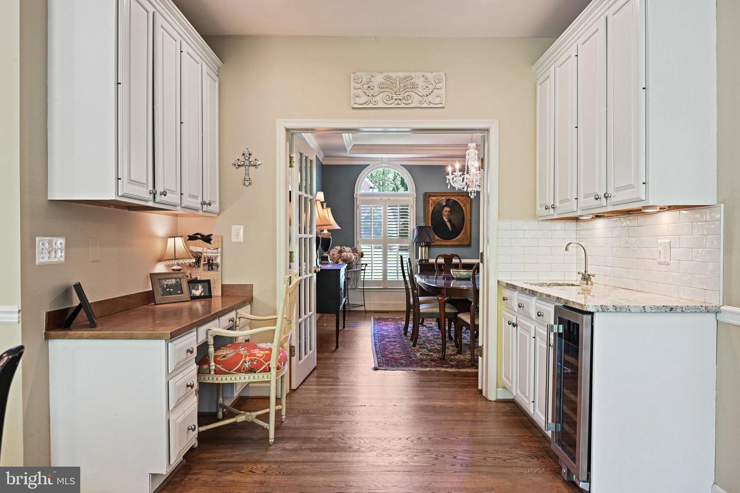 10310 MYSTIC MEADOW WAY, OAKTON, Virginia 22124, 4 Bedrooms Bedrooms, ,4 BathroomsBathrooms,Residential,For sale,10310 MYSTIC MEADOW WAY,VAFX2225712 MLS # VAFX2225712