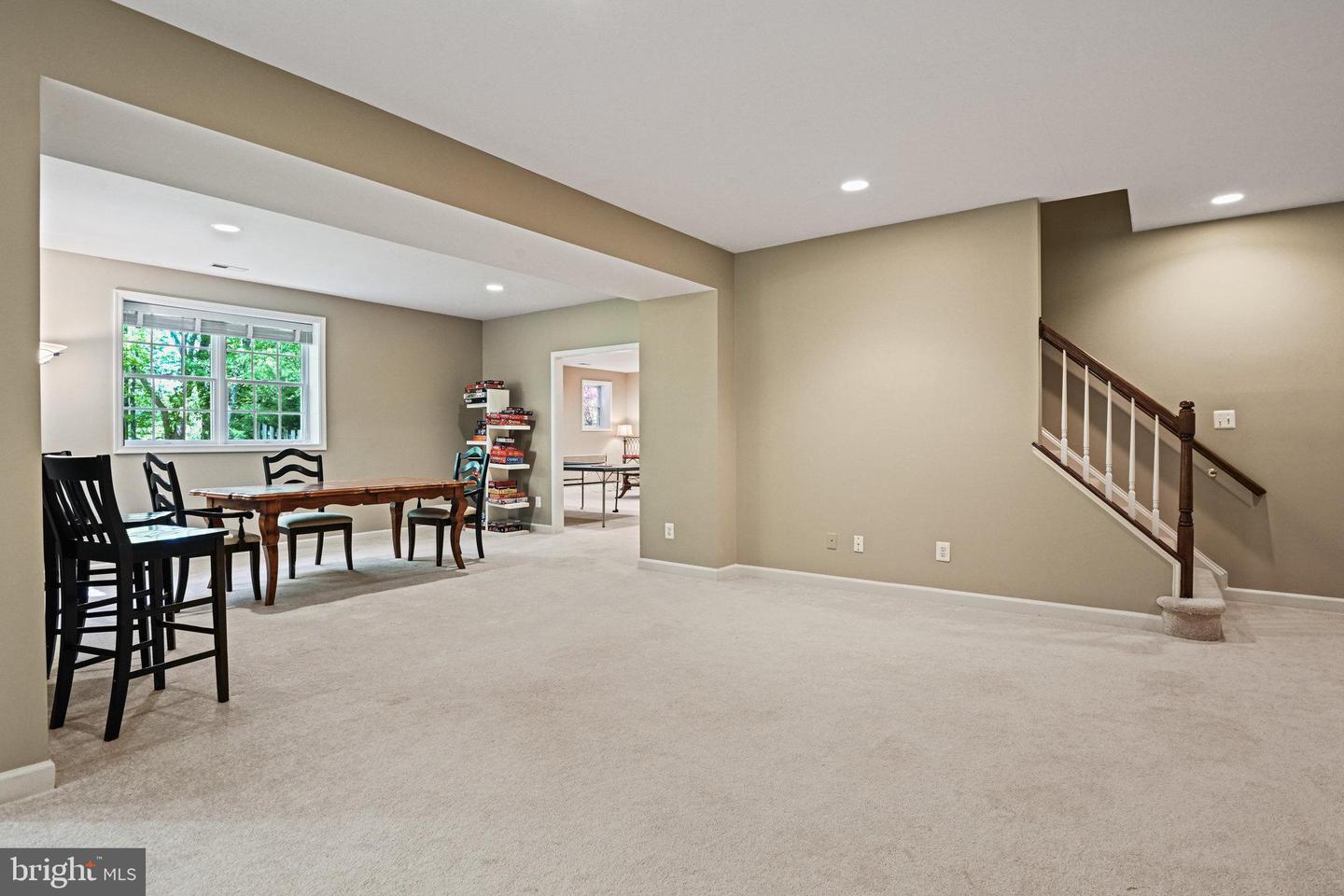 10310 MYSTIC MEADOW WAY, OAKTON, Virginia 22124, 4 Bedrooms Bedrooms, ,4 BathroomsBathrooms,Residential,For sale,10310 MYSTIC MEADOW WAY,VAFX2225712 MLS # VAFX2225712