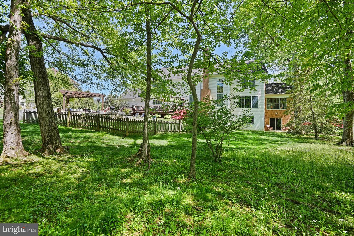 10310 MYSTIC MEADOW WAY, OAKTON, Virginia 22124, 4 Bedrooms Bedrooms, ,4 BathroomsBathrooms,Residential,For sale,10310 MYSTIC MEADOW WAY,VAFX2225712 MLS # VAFX2225712