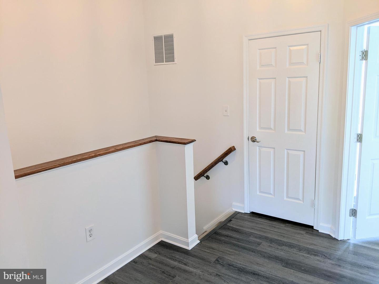 7621 MONITOR CT, MANASSAS, Virginia 20109, 4 Bedrooms Bedrooms, ,3 BathroomsBathrooms,Residential,For sale,7621 MONITOR CT,VAPW2089252 MLS # VAPW2089252