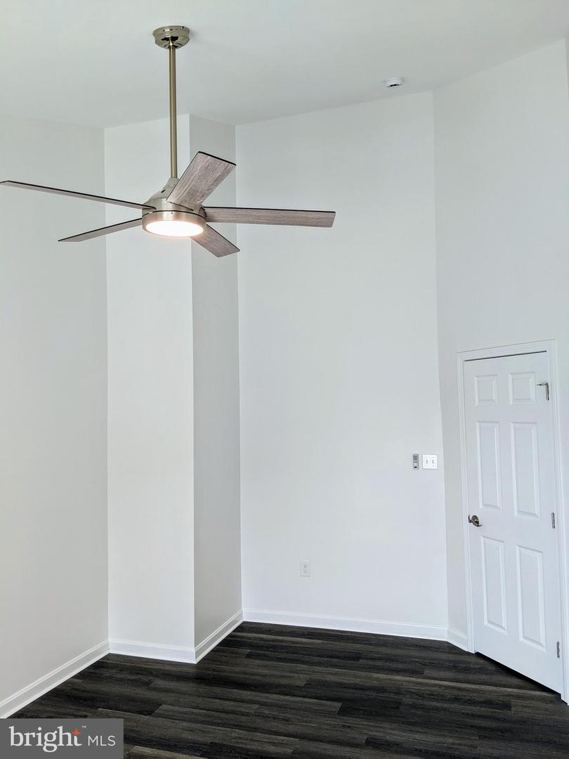 7621 MONITOR CT, MANASSAS, Virginia 20109, 4 Bedrooms Bedrooms, ,3 BathroomsBathrooms,Residential,For sale,7621 MONITOR CT,VAPW2089252 MLS # VAPW2089252