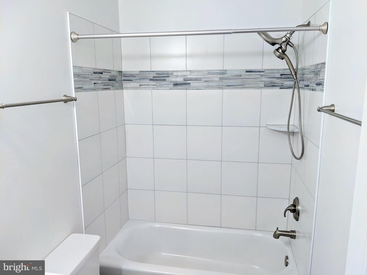7621 MONITOR CT, MANASSAS, Virginia 20109, 4 Bedrooms Bedrooms, ,3 BathroomsBathrooms,Residential,For sale,7621 MONITOR CT,VAPW2089252 MLS # VAPW2089252