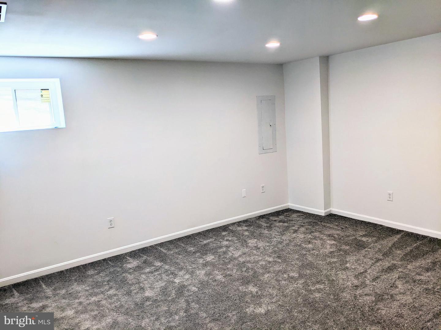 7621 MONITOR CT, MANASSAS, Virginia 20109, 4 Bedrooms Bedrooms, ,3 BathroomsBathrooms,Residential,For sale,7621 MONITOR CT,VAPW2089252 MLS # VAPW2089252