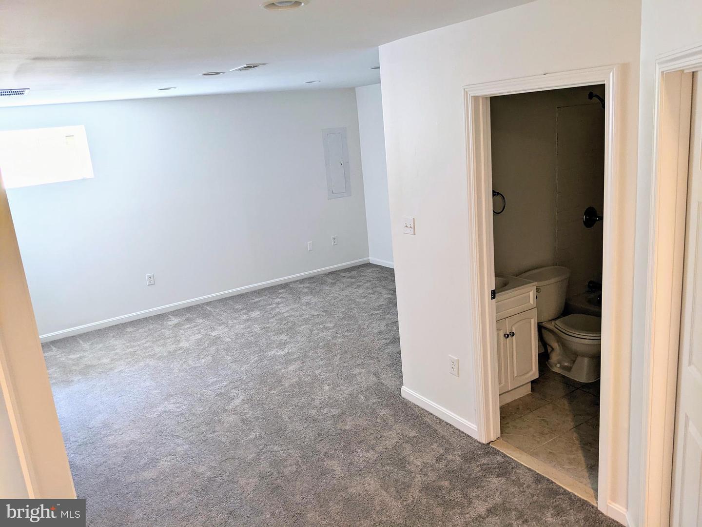 7621 MONITOR CT, MANASSAS, Virginia 20109, 4 Bedrooms Bedrooms, ,3 BathroomsBathrooms,Residential,For sale,7621 MONITOR CT,VAPW2089252 MLS # VAPW2089252