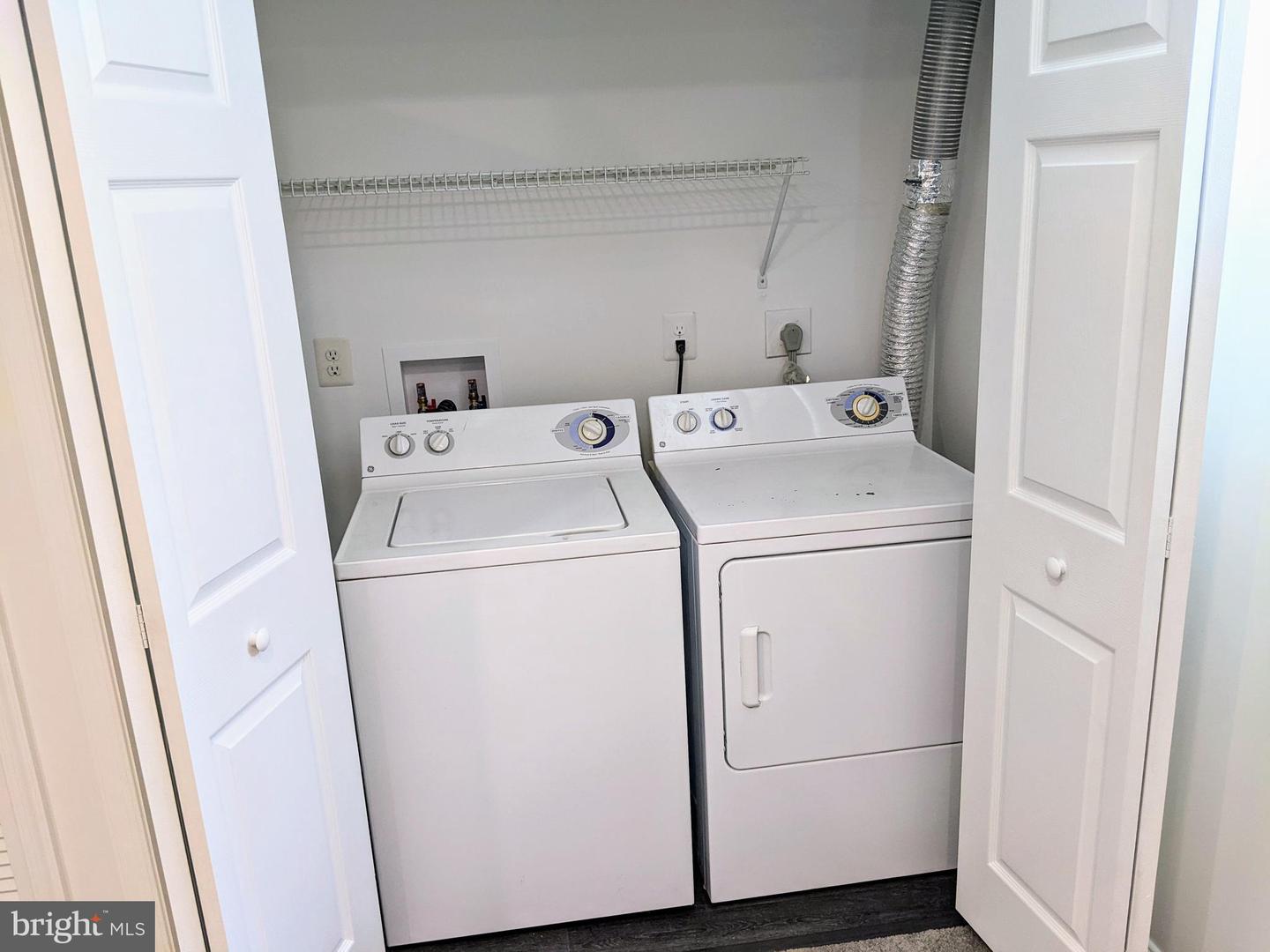 7621 MONITOR CT, MANASSAS, Virginia 20109, 4 Bedrooms Bedrooms, ,3 BathroomsBathrooms,Residential,For sale,7621 MONITOR CT,VAPW2089252 MLS # VAPW2089252