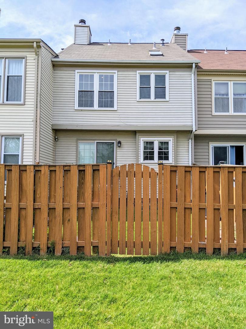 7621 MONITOR CT, MANASSAS, Virginia 20109, 4 Bedrooms Bedrooms, ,3 BathroomsBathrooms,Residential,For sale,7621 MONITOR CT,VAPW2089252 MLS # VAPW2089252