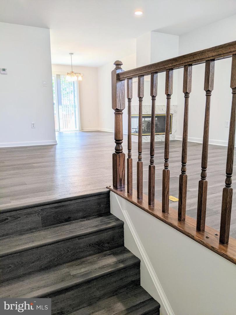 7621 MONITOR CT, MANASSAS, Virginia 20109, 4 Bedrooms Bedrooms, ,3 BathroomsBathrooms,Residential,For sale,7621 MONITOR CT,VAPW2089252 MLS # VAPW2089252