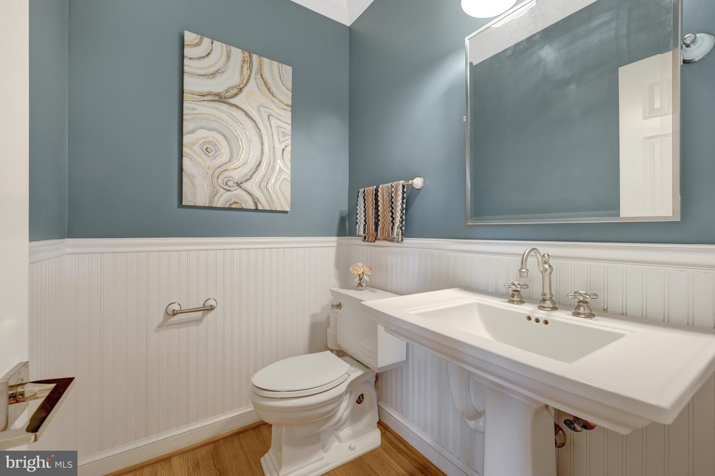 331 CANTERWOOD LN, GREAT FALLS, Virginia 22066, 5 Bedrooms Bedrooms, ,5 BathroomsBathrooms,Residential,For sale,331 CANTERWOOD LN,VAFX2226728 MLS # VAFX2226728