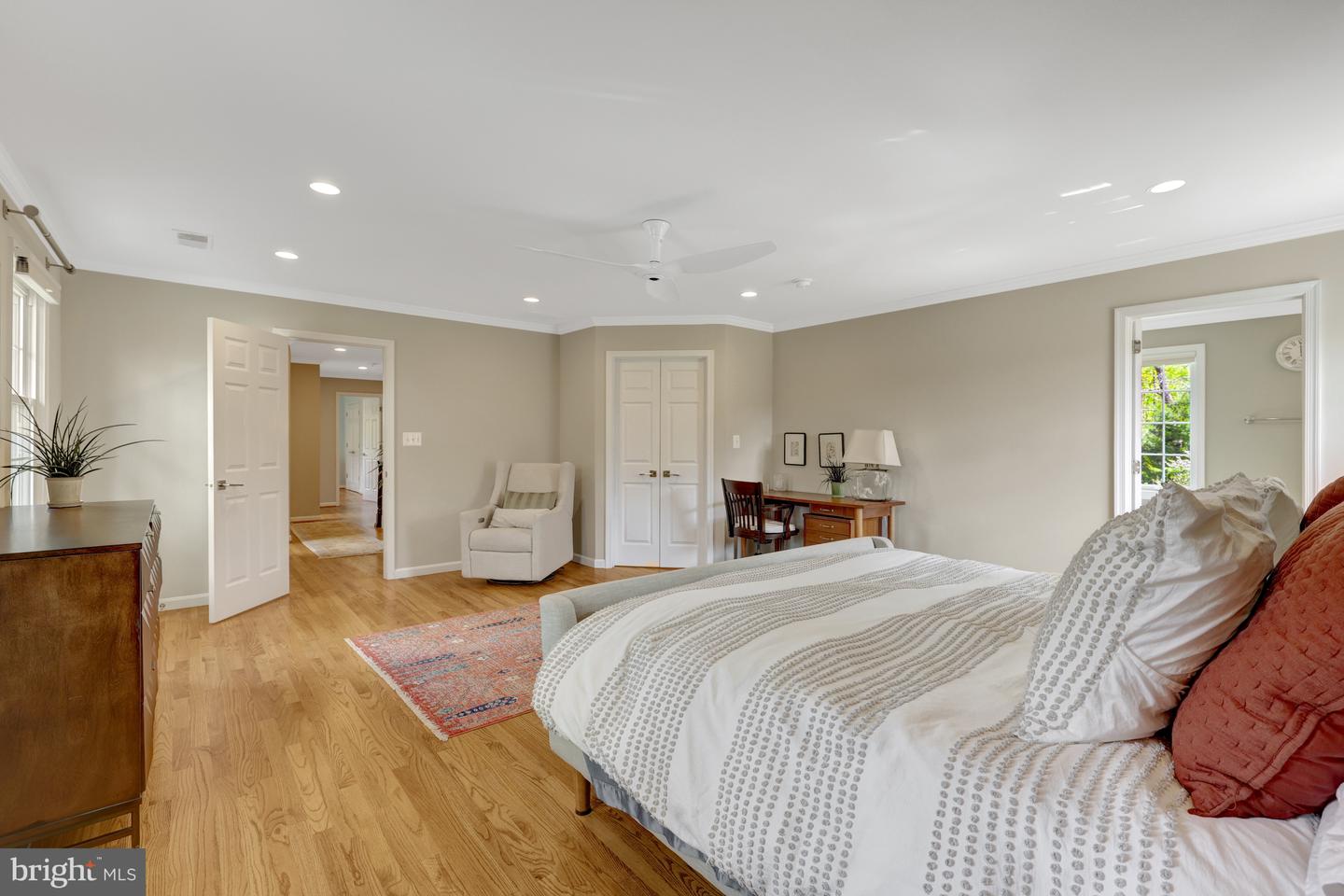 331 CANTERWOOD LN, GREAT FALLS, Virginia 22066, 5 Bedrooms Bedrooms, ,5 BathroomsBathrooms,Residential,For sale,331 CANTERWOOD LN,VAFX2226728 MLS # VAFX2226728