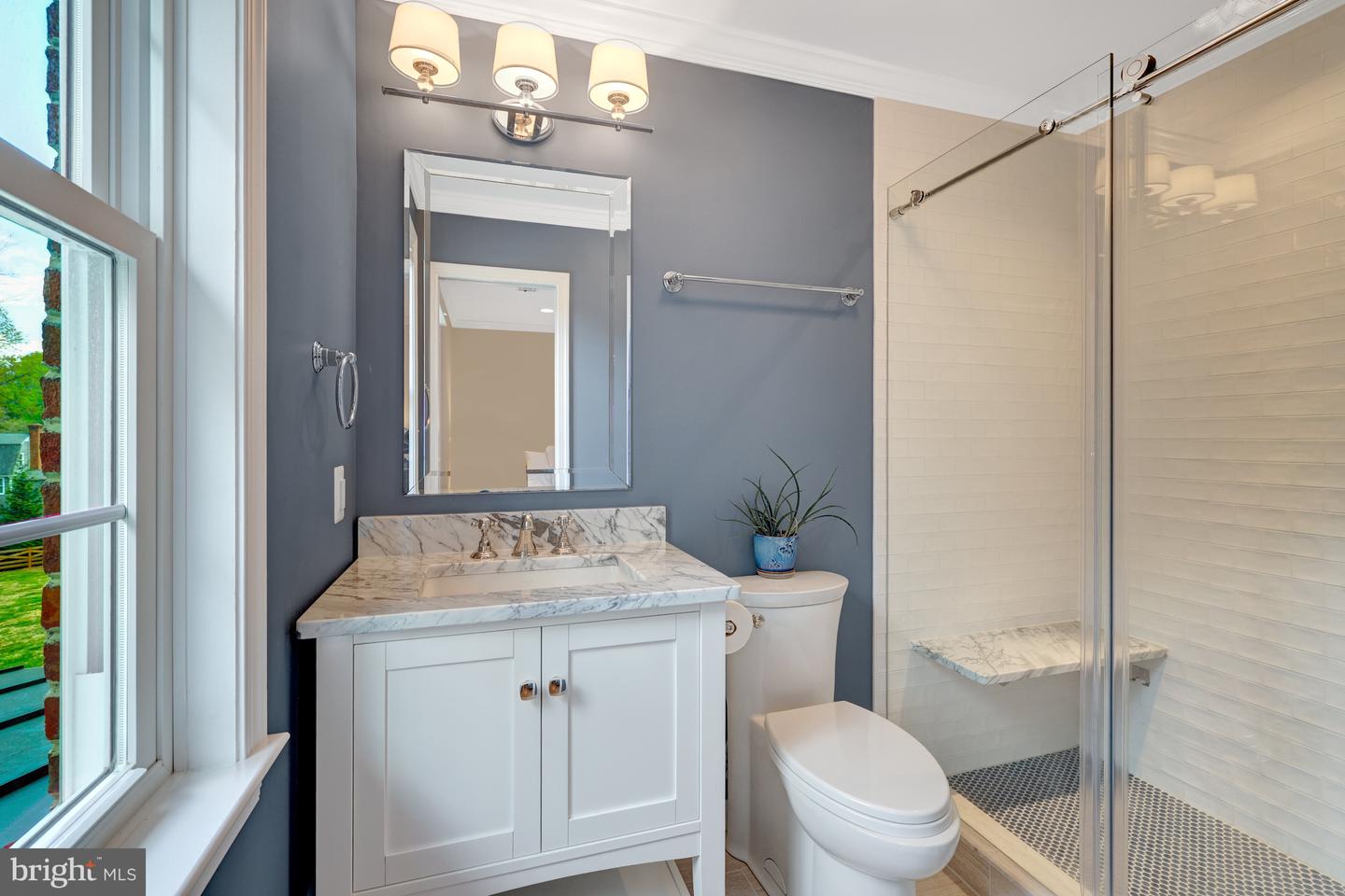 331 CANTERWOOD LN, GREAT FALLS, Virginia 22066, 5 Bedrooms Bedrooms, ,5 BathroomsBathrooms,Residential,For sale,331 CANTERWOOD LN,VAFX2226728 MLS # VAFX2226728