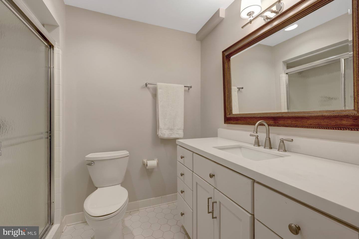 331 CANTERWOOD LN, GREAT FALLS, Virginia 22066, 5 Bedrooms Bedrooms, ,5 BathroomsBathrooms,Residential,For sale,331 CANTERWOOD LN,VAFX2226728 MLS # VAFX2226728