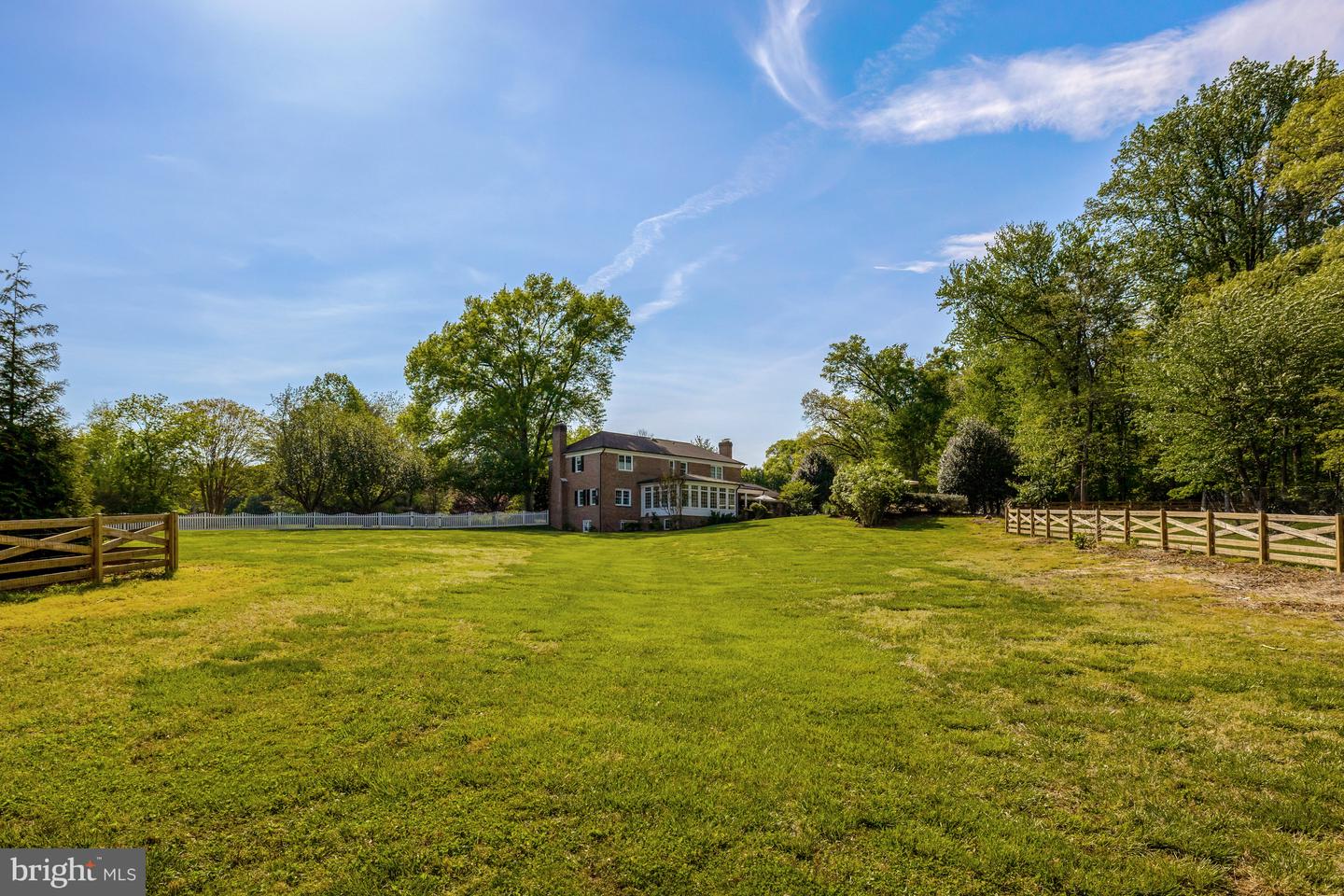 331 CANTERWOOD LN, GREAT FALLS, Virginia 22066, 5 Bedrooms Bedrooms, ,5 BathroomsBathrooms,Residential,For sale,331 CANTERWOOD LN,VAFX2226728 MLS # VAFX2226728