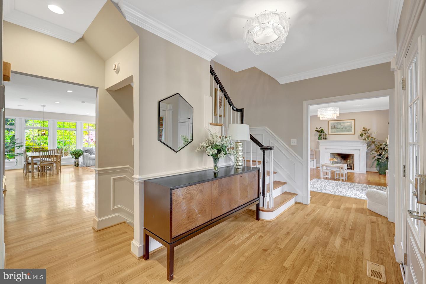 331 CANTERWOOD LN, GREAT FALLS, Virginia 22066, 5 Bedrooms Bedrooms, ,5 BathroomsBathrooms,Residential,For sale,331 CANTERWOOD LN,VAFX2226728 MLS # VAFX2226728