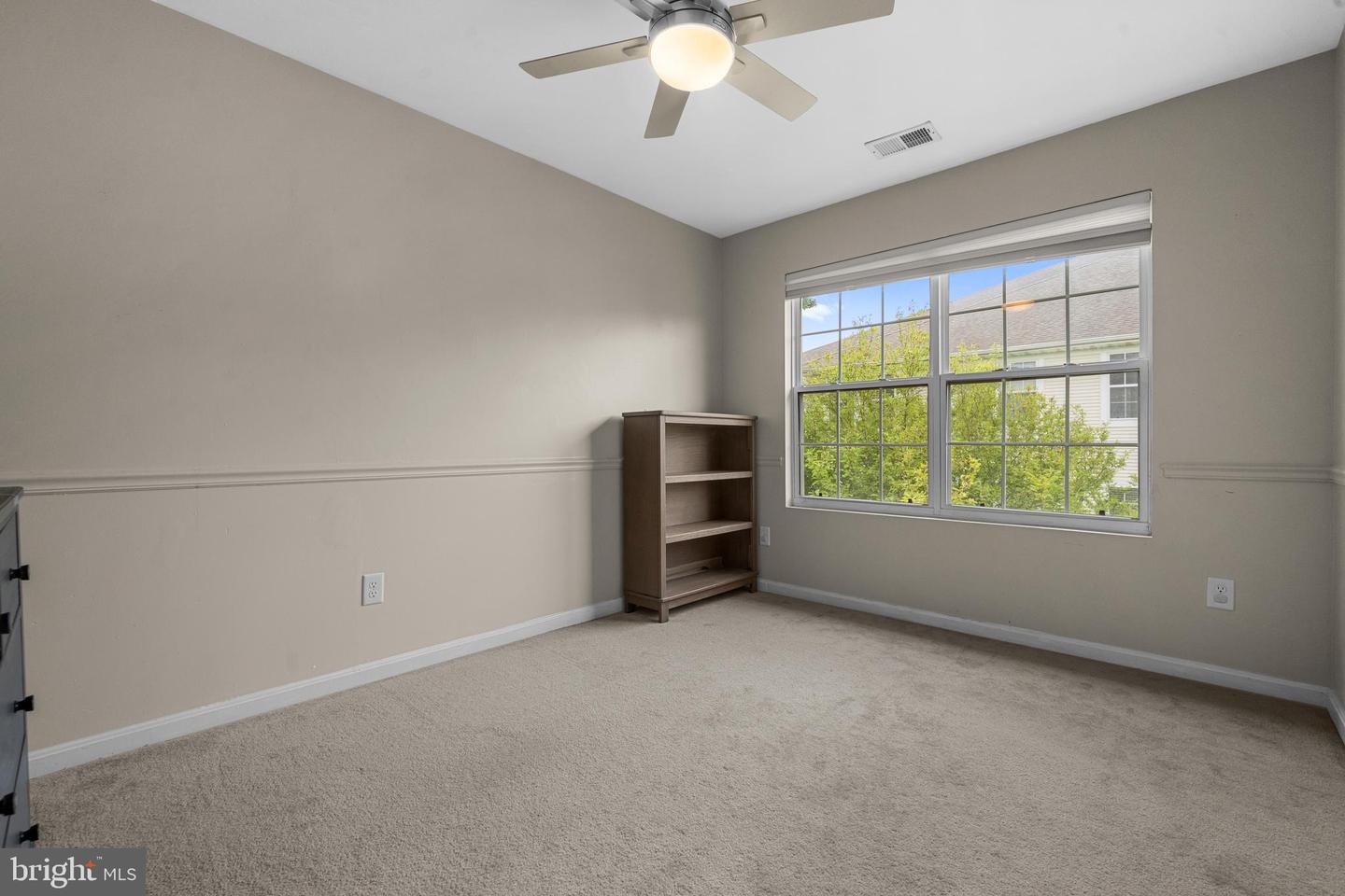 14150 CUDDY LOOP #302, WOODBRIDGE, Virginia 22193, 2 Bedrooms Bedrooms, 6 Rooms Rooms,2 BathroomsBathrooms,Residential,For sale,14150 CUDDY LOOP #302,VAPW2089574 MLS # VAPW2089574